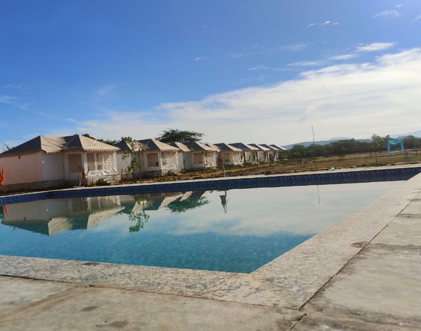 resort-with-swimming-pool-in-jawai